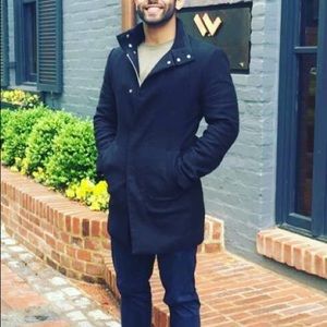 Zara Men’s Black Seamed Coat